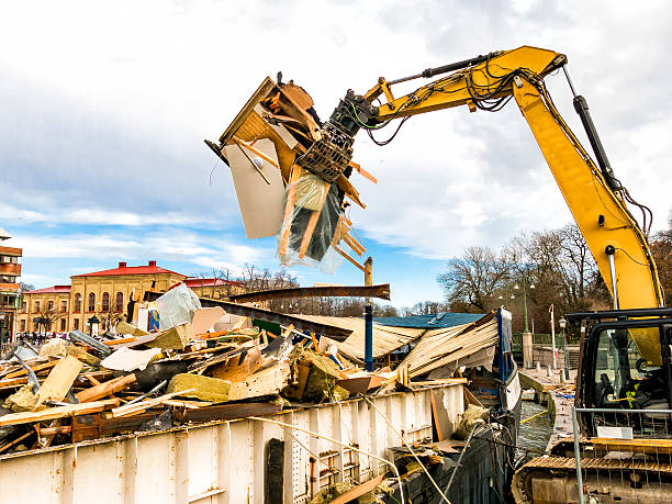 Best Professional Junk Removal  in Lake Waynoka, OH